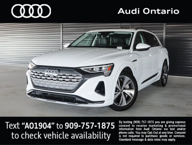 2024 Audi Q8 e-tron Premium Plus