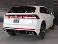 2025 Volkswagen Atlas Cross Sport 2.0T SEL Premium R-Line