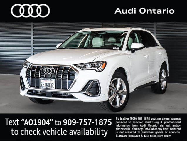 2023 Audi Q3 S line Premium