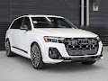 2026 Audi SQ7 Prestige