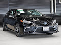 2022 Toyota Camry Hybrid SE