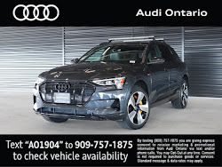 2022 Audi e-tron Premium Plus