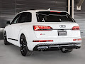 2026 Audi SQ7 Premium Plus