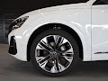 2025 Audi Q8 Premium