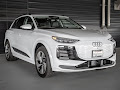2025 Audi Q6 e-tron Premium Plus